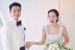 Vợ chồng Son Ye Jin 'kiếm' bội tiền nhờ nghề tay trái