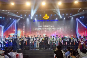 Lễ khai mạc Liên hoan Phim Việt Nam lần thứ XXI.