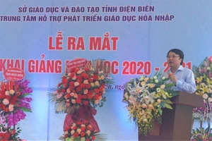 Tiến sĩ Tạ Ngọc Trí, Phó Vụ trưởng Vụ Tiểu học, Bộ Giáo dục và Đào tạo phát biểu tại Lễ ra mắt