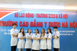 Sinh viên học tại Trường Cao đẳng Y dược Hà Nội có cơ hội học tập, trải nghiệm ra sao