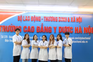 Sinh viên học tại Trường Cao đẳng Y dược Hà Nội có cơ hội học tập, trải nghiệm ra sao