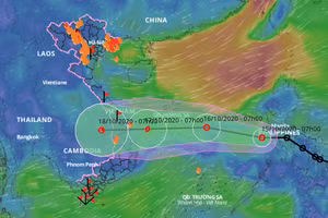 Áp thấp nhiệt đới đã vào biển Đồng và có khả năng gây mưa lớn ở miền Trung.