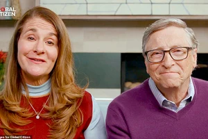 Vợ chồng Bill Gates thông báo ly hôn.