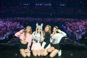 Concert của BLACKPINK tại Hà Nội bị đề nghị dừng biểu diễn?