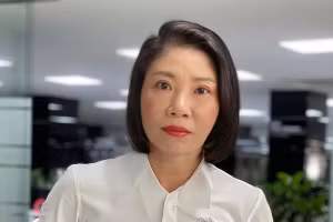 Trào lưu "biến hình" khiến dàn sao Việt "điên đảo"