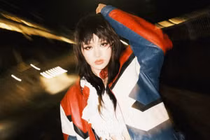 Ca sĩ Hiền Hồ tiếp tục bị khán giả đòi 'tẩy chay' khi vừa tung MV mới