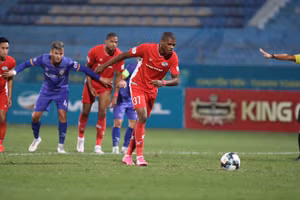 V-League 2020: Derby Sài thành đáng thất vọng, Viettel… tăng tốc