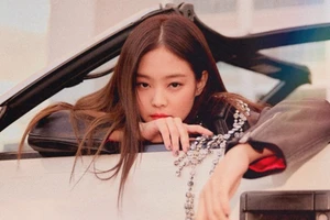 Jennie (BLACKPINK) lập kỷ lục nữ ca sĩ solo đầu tiên làm được điều này