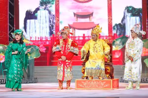 Táo Quân 2022: Đề cập nhiều vấn đề nổi cộm, nhận khen chê trái chiều