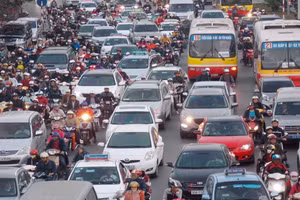 Chính phủ đặt ra yêu cầu kiểm soát khí thải định kỳ đối với mô tô, xe máy.