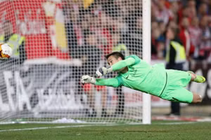 Thủ thành Filip Nguyễn luôn thi đấu ấn tượng trong màu áo của Slovan Liberec.