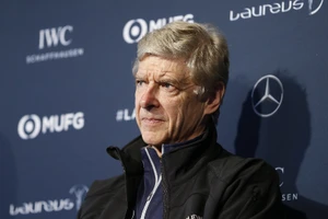 "Giáo sư" Wenger đề xuất tổ chức World Cup theo chu kỳ 2 năm/lần.