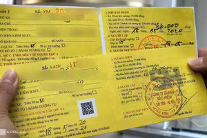 Một giấy chứng nhận bảo hiểm bắt buộc xe máy hiện nay. Ảnh: Anh Tú.