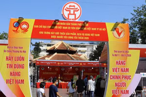 Hà Nội: Tưng bừng ngày hội mua sắm hàng Việt Nam 2020