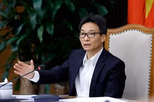 Phó Thủ tướng Vũ Đức Đam chủ trì Hội nghị - Ảnh: VGP/Đình Nam.