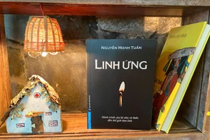 "Linh ứng" - hành trình tâm linh của kẻ siêu vô thần