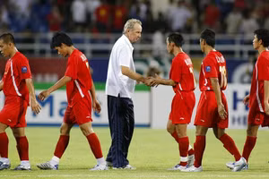 HLV Alfred Riedl là một phần lịch sử bóng đá Việt Nam.