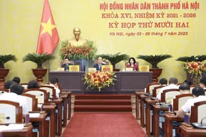 Quang cảnh kỳ họp HĐND TP Hà Nội ngày 4/7.