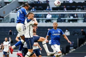 Cập nhật vòng 1 Ngoại hạng Anh: Tottenham gục ngã trước Everton