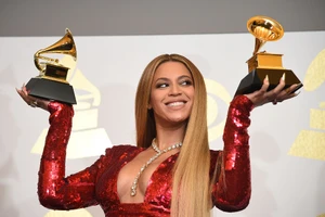 Beyonce trở thành nghệ sĩ nữ thắng nhiều giải Grammy nhất.