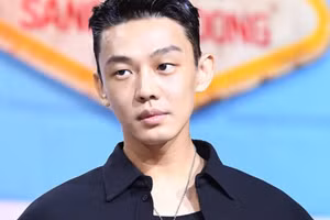 Hàng loạt nhãn hàng nổi tiếng thế giới tẩy chay Yoo Ah In