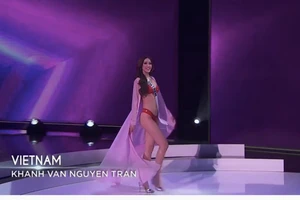 Khánh Vân tiếp tục tỏa sáng trong phần thi trình diễn áo tắm tại Miss Universe