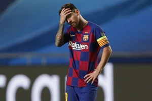 Cuộc đàm phán "rơi vào ngõ cụt" của Barcelona với Messi