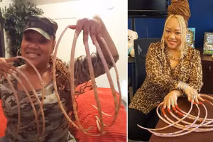 Bộ móng tay dài ngoằng của Ayanna Ưilliams.