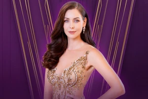 Miss Universe 2005 Natalie Glebova ngồi ghế nóng Hoa hậu Hoàn vũ Việt Nam 2022