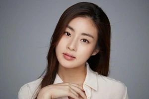 Nữ diễn viên Kang Sora đã sinh con đầu lòng.