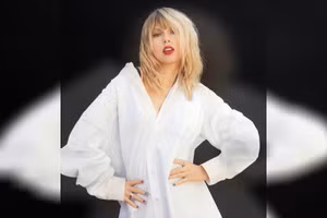 Nữ ca nhạc sĩ Taylor Swift.