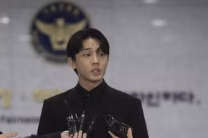 Hé lộ mức phạt Yoo Ah In sau bê bối dùng chất cấm