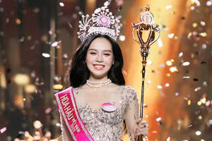 Những nàng hậu xinh đẹp, tài năng đăng quang năm 2022 gây sốt cộng đồng sắc đẹp
