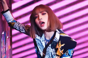 Lisa (BLACKPINK) lập kỷ lục chưa từng có trong lịch sử Youtube