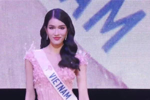 Phương Anh trượt Top 15 Miss International 2022 