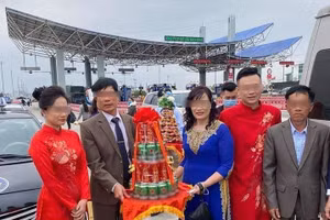 Hình ảnh được cho là của đoàn đi rước dâu tại Quảng Ninh.