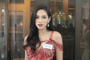 Hoa hậu Đỗ Thị Hà chính thức lọt top 40 Miss World