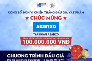 Tập đoàn Asanzo Việt Nam chiến thắng trong cuộc đấu giá vật phẩm.
