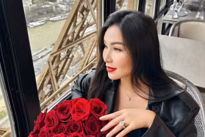 Hậu ồn ào với chồng cũ Diệp Lâm Anh, Quỳnh Thư bất ngờ khoe ảnh được cầu hôn