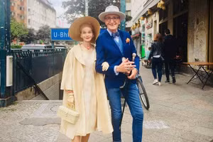 Phong cách thời trang cực chất của cặp vợ chồng già "gây bão" cộng đồng mạng 