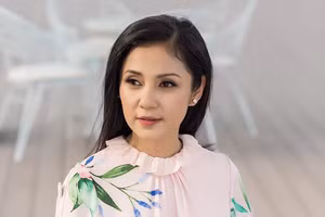 'Người đẹp tây đô' Việt Trinh hiếm hoi nhắc về người đàn ông từng gắn bó