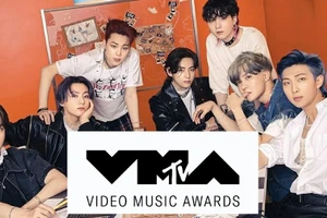 BTS đã giành giải Ca khúc Kpop xuất sắc nhất và Nhóm nhạc của năm tại VMAs 2021.