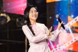 Phương Mỹ Chi 'tiên tri' trúng đề thi môn Ngữ Văn?