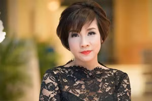 Đã tiêm đủ 3 mũi vắc-xin, Mỹ Linh vẫn dương tính với Covid-19 tại Mỹ