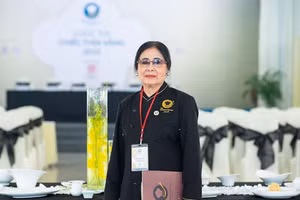 Nhà giáo ưu tú Triệu Thị Chơi được biết đến là chuyên gia ẩm thực nổi tiếng đã qua đời do mắc Covid-19.