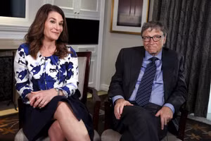 Bill và Melinda Gates thông báo ly hôn.