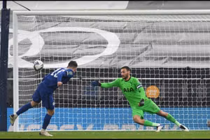 Tottenham - Chelsea: Thầy trò cũ Mourinho – Lampard “lời qua tiếng lại” và luân lưu cân não!