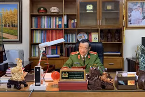 Đam mê trên bục giảng, thành công trong thực tiễn đấu tranh phòng chống tội phạm