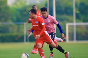 Tung đội hình lạ Hà Nội FC vẫn hạ chủ nhà Viettel 3-1