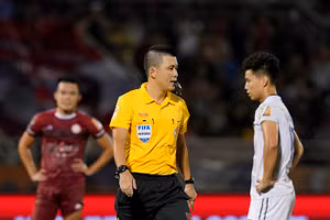 Còi vàng Hoàng Ngọc Hà được phân công bắt chính trận Nam Định – Hải Phòng.